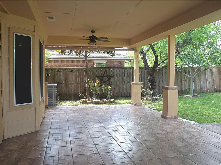 16130 Coleburn Dr — Photo 28