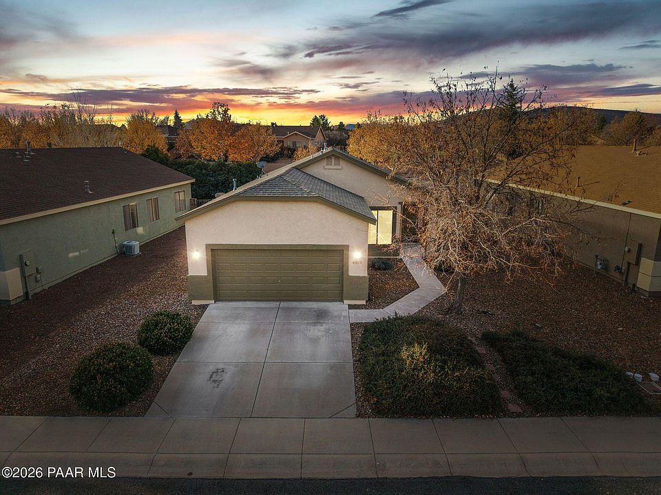 1st image of 6671 E Sandhurst Dr