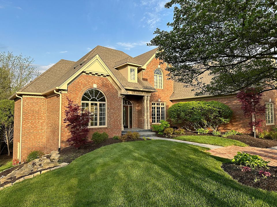 1800 Lanarkshire Dr, Greenwood, IN 46143 Zillow