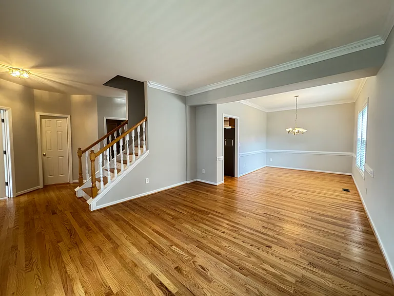 205 Laurens Way — Photo 15