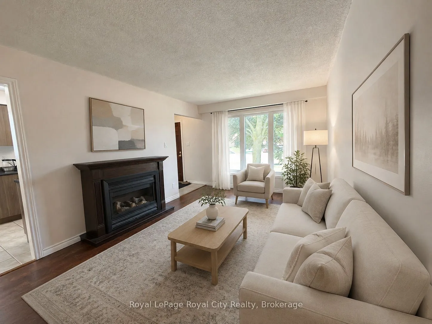 3 bed, $2,395 — Photo 3