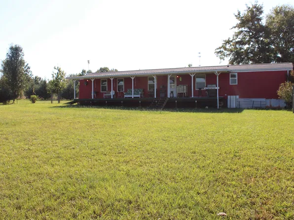 401 Rabbit Moffitt Rd, Chesnee, SC 29323