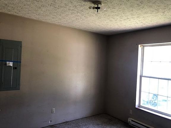 4th image of 140 Trisha Ln
