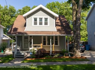 826 Clyde St, Lansing, MI 48915