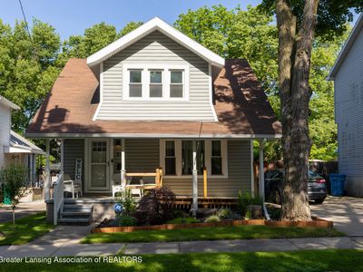 826 Clyde St, Lansing, MI, 48915