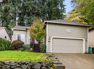 8525 NE 14th Ln, Vancouver, WA 98664