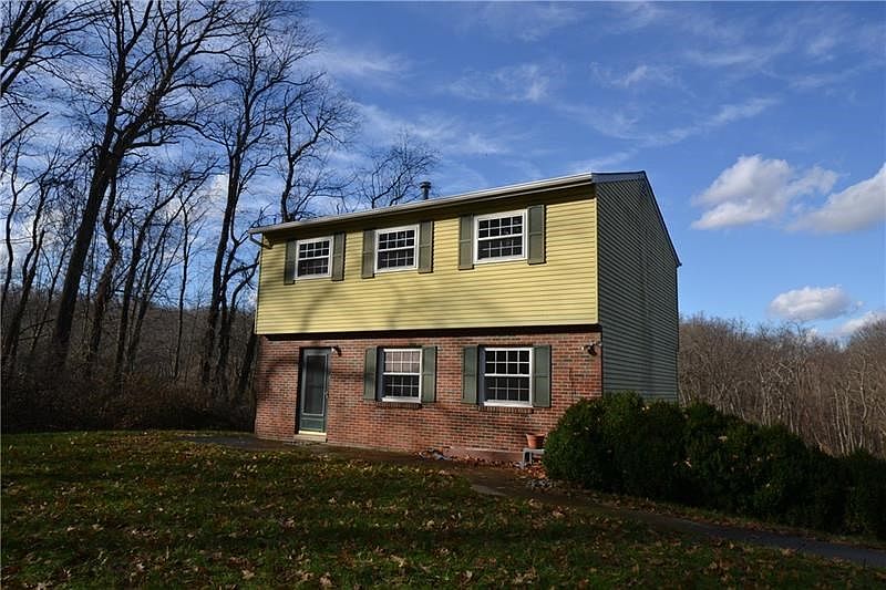 Welcome to 276 State Rd.