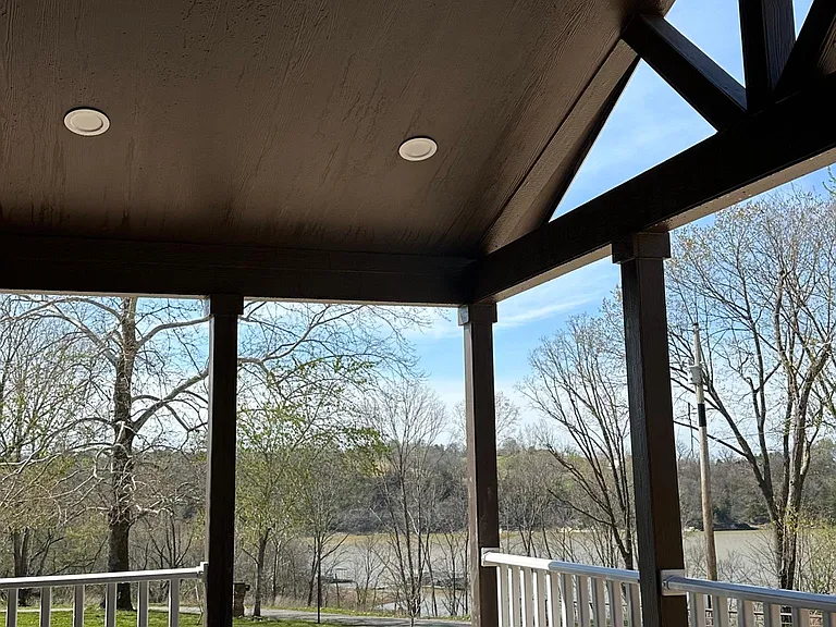 20900 N Lakeshore Dr — Photo 5