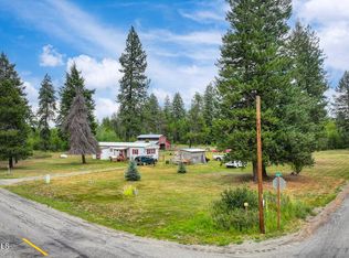 28850 N 1st St, Athol, ID 83801