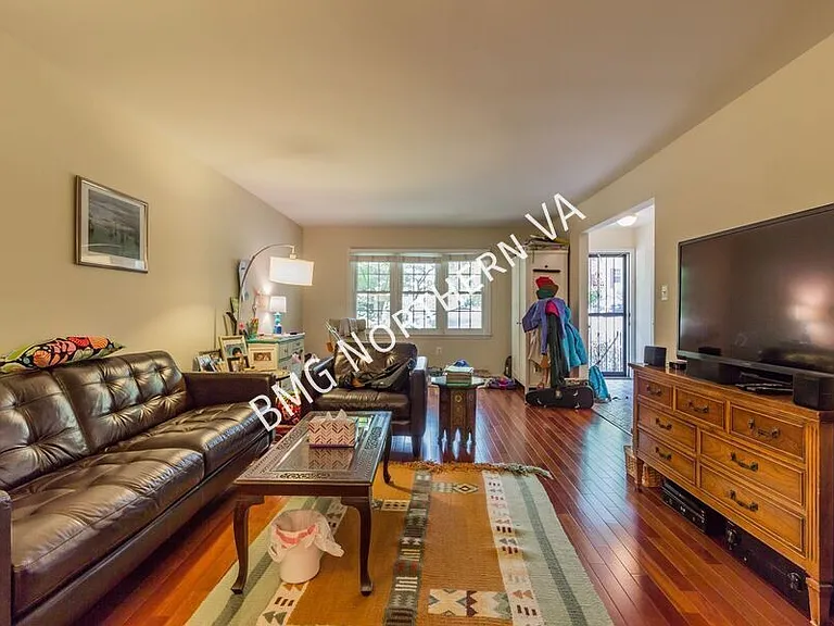 3019 Seven Oaks Pl — Photo 7
