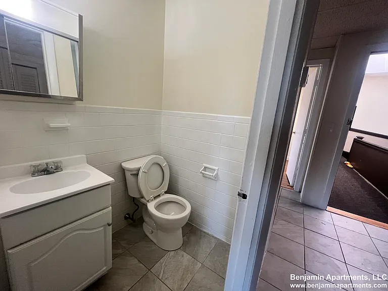 1137 Commonwealth Ave #9 — Photo 9