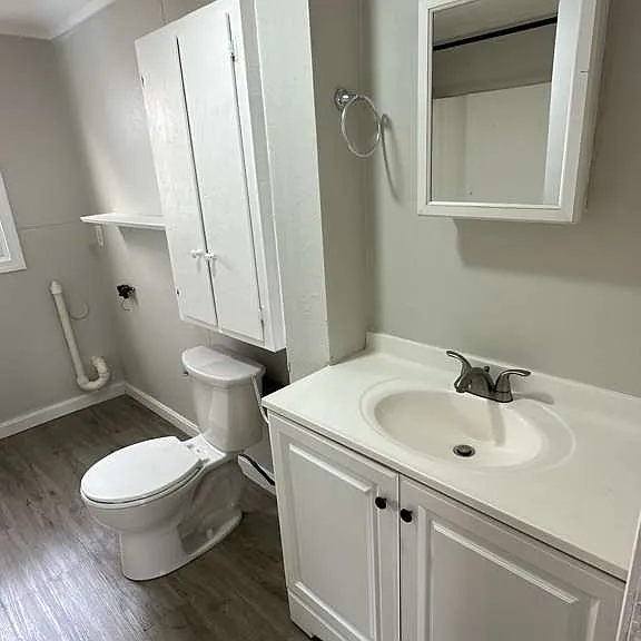 133 Brook St #2L — Photo 5