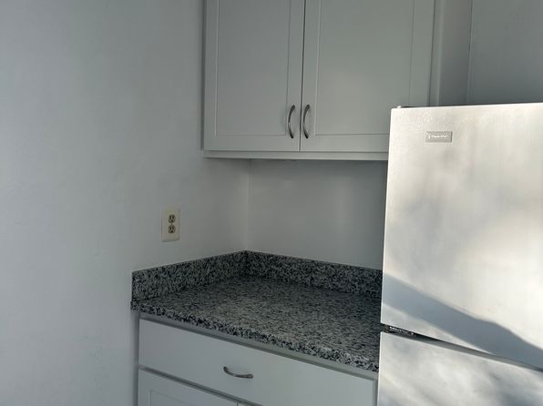 1464 River Rd #2