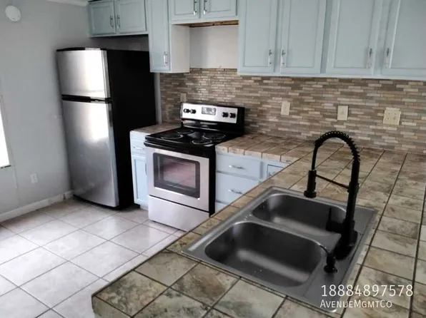 1370 Sandiwood Ct #B16, Claremont, NC 28610