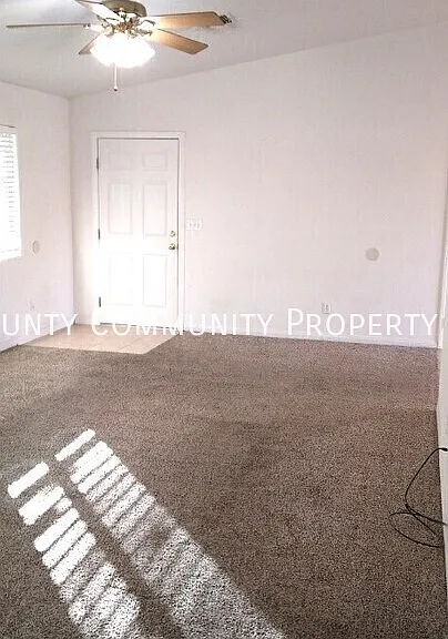 6589 Mission Ave — Photo 9