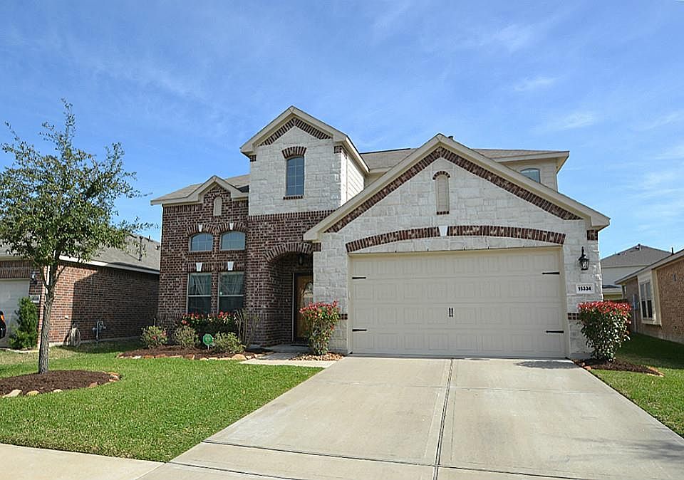 1st image of 15334 Benson Landing Dr