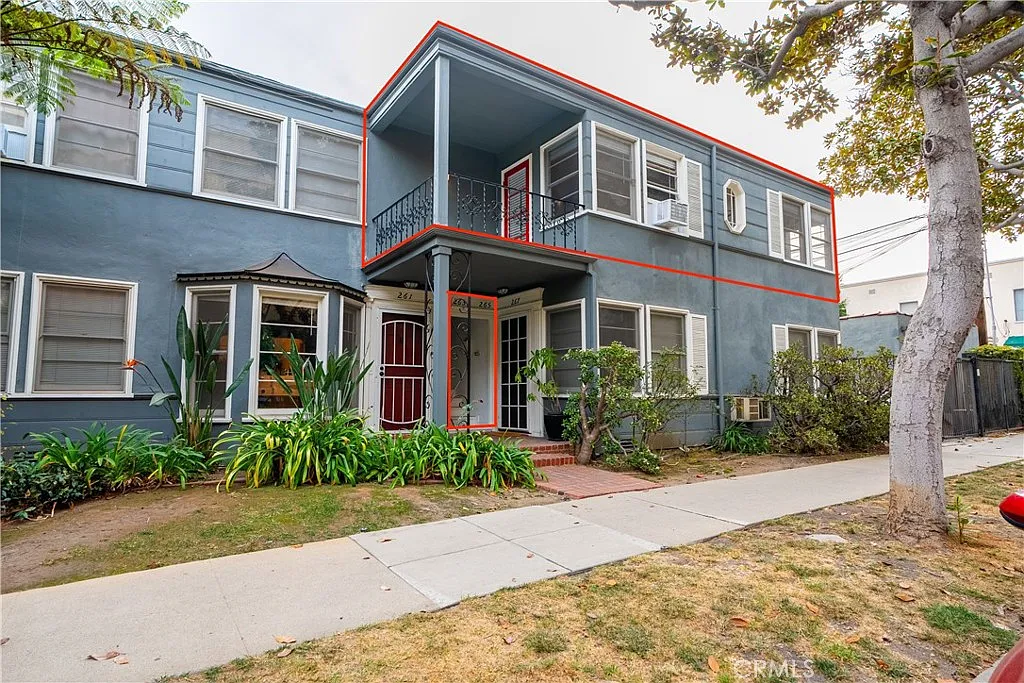 1 bed, 900 sqft, $2,800 — Photo 2