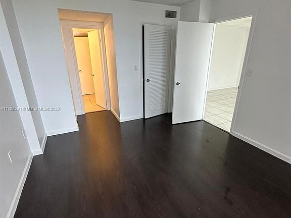 4th image of 15600 NW 7th Ave APT 609