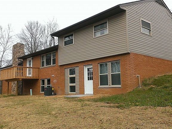2nd image of 133 Franklin Blvd