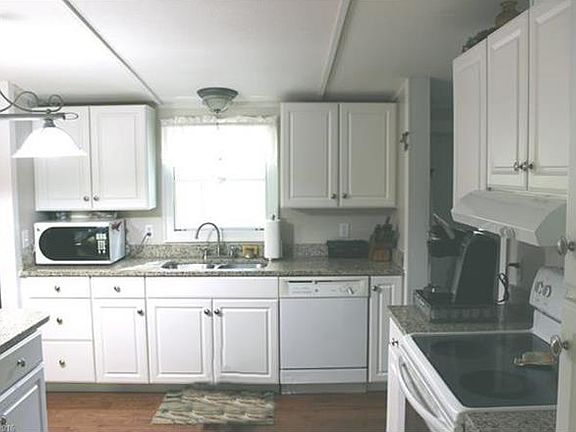5th image of 1199 Deer Chase Cir