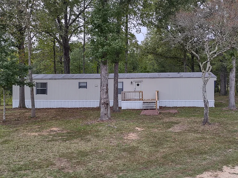 39 Watertown Rd — Photo 4