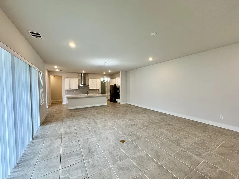 8965 Drummer Plank Dr — Photo 2