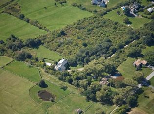 65 Bailey Ave, Middletown, RI 02842