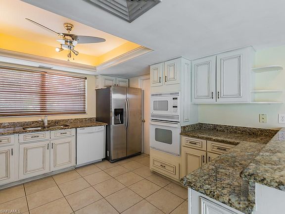 5th image of 1288 Martinique Ct