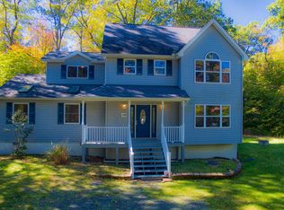 109 Moosewood Ln, Tobyhanna, PA 18466