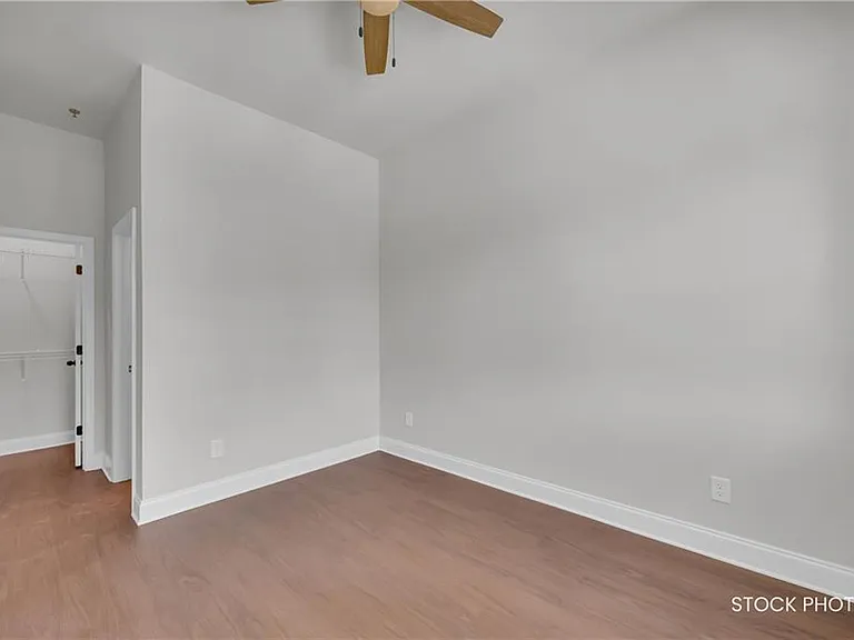 1038 Homestead Way St — Photo 23