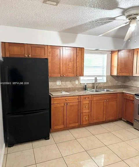 356 SW 2nd Pl #1-3 — Photo 11