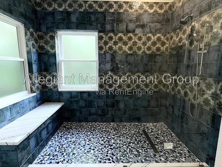 1287 Glendora Rd N — Photo 27