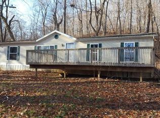 22632 N Creek Rd, Canton, IL 61520