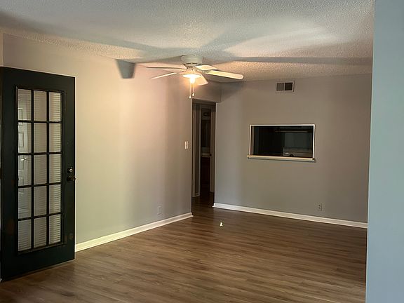4th image of 30 Mathews Dr #304