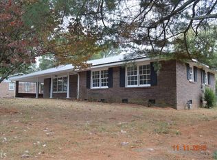 3 Green Acre Ln, Cartersville, GA 30121