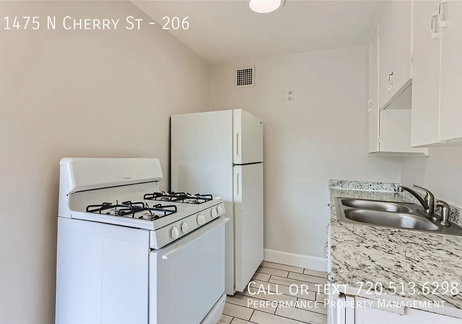 Charming Updated Apartment In The Heart Of Denver's Hale Neighborhood! - Utilities Included — Photo 4