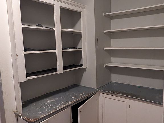 3rd image of 603 Howard Ave