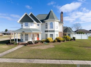 1800 Bay Tree St, Lutcher, LA 70071