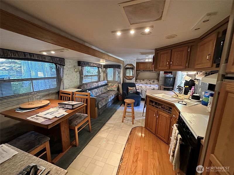 5th image of 45068 Kachess Trail