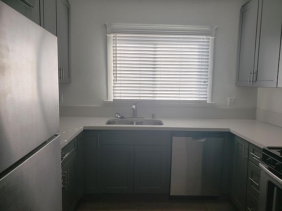 5th image of 1441 Echo Park Ave #1441
