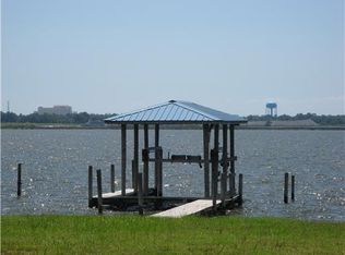 15801 Rue Dauphine Cir, Biloxi, MS 39532