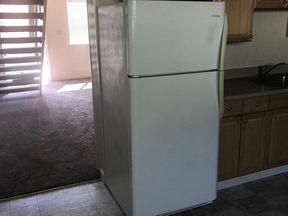 5th image of 1027 Cayuga St APT C