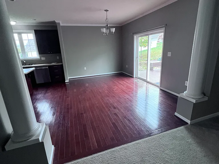 607 Hayfield St — Photo 35