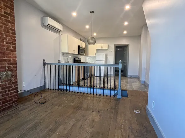 124 McAdoo Ave, Jersey City, NJ