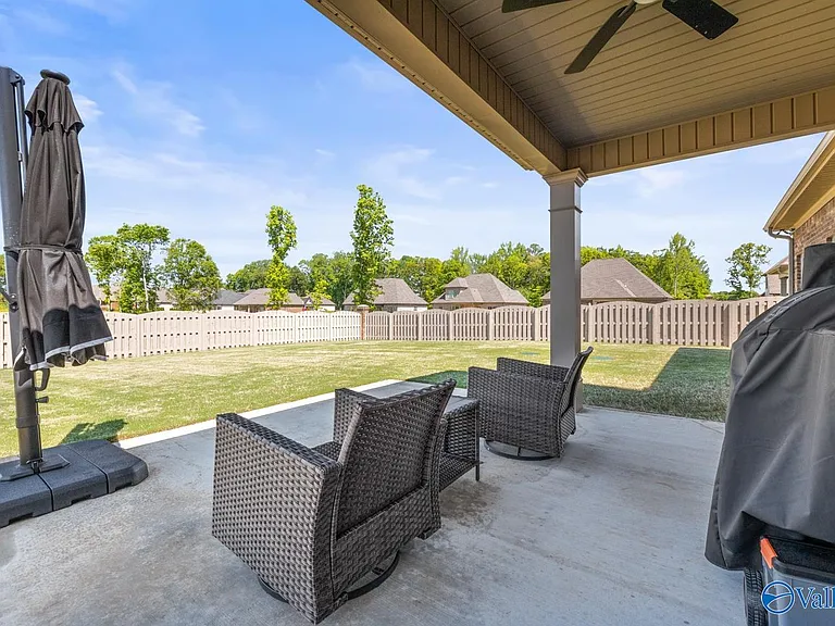 29458 Carnaby Ln — Photo 37