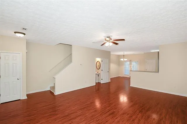 2 bed, 2.5 bath, $1,495 — Photo 3