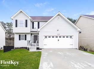 5530 Twin Lakes Dr, Atlanta, GA 30349