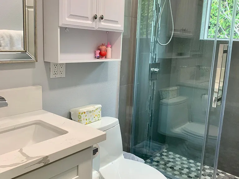 Barker Cir — Photo 1