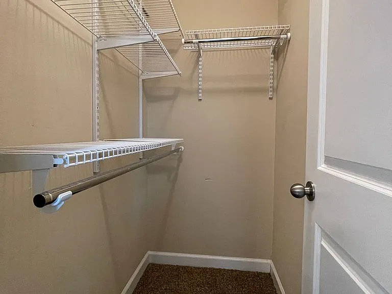 308 Sinclair Ln — Photo 18