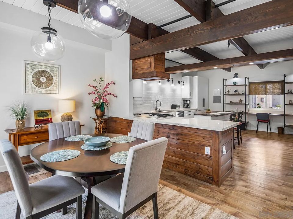 1st image of 835 D Ave APT 2